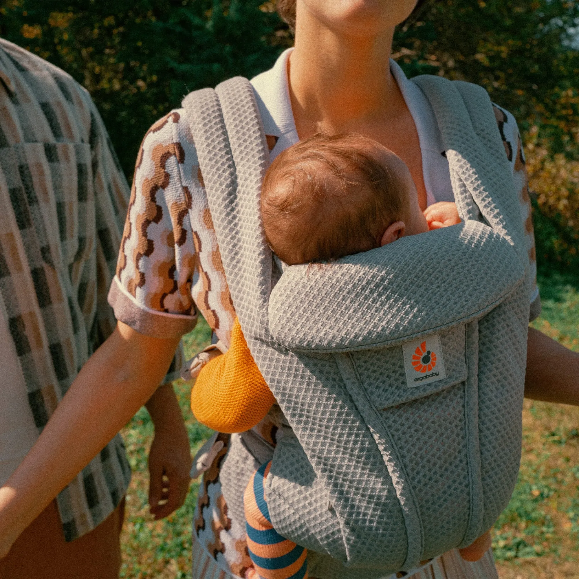 Omni Deluxe Mesh Carrier by Ergobaby