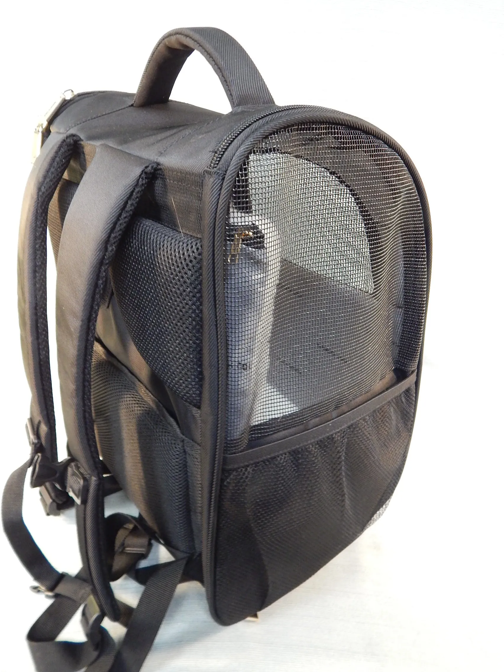 Reaction Kenneth Cole Backpack Pet Carrier