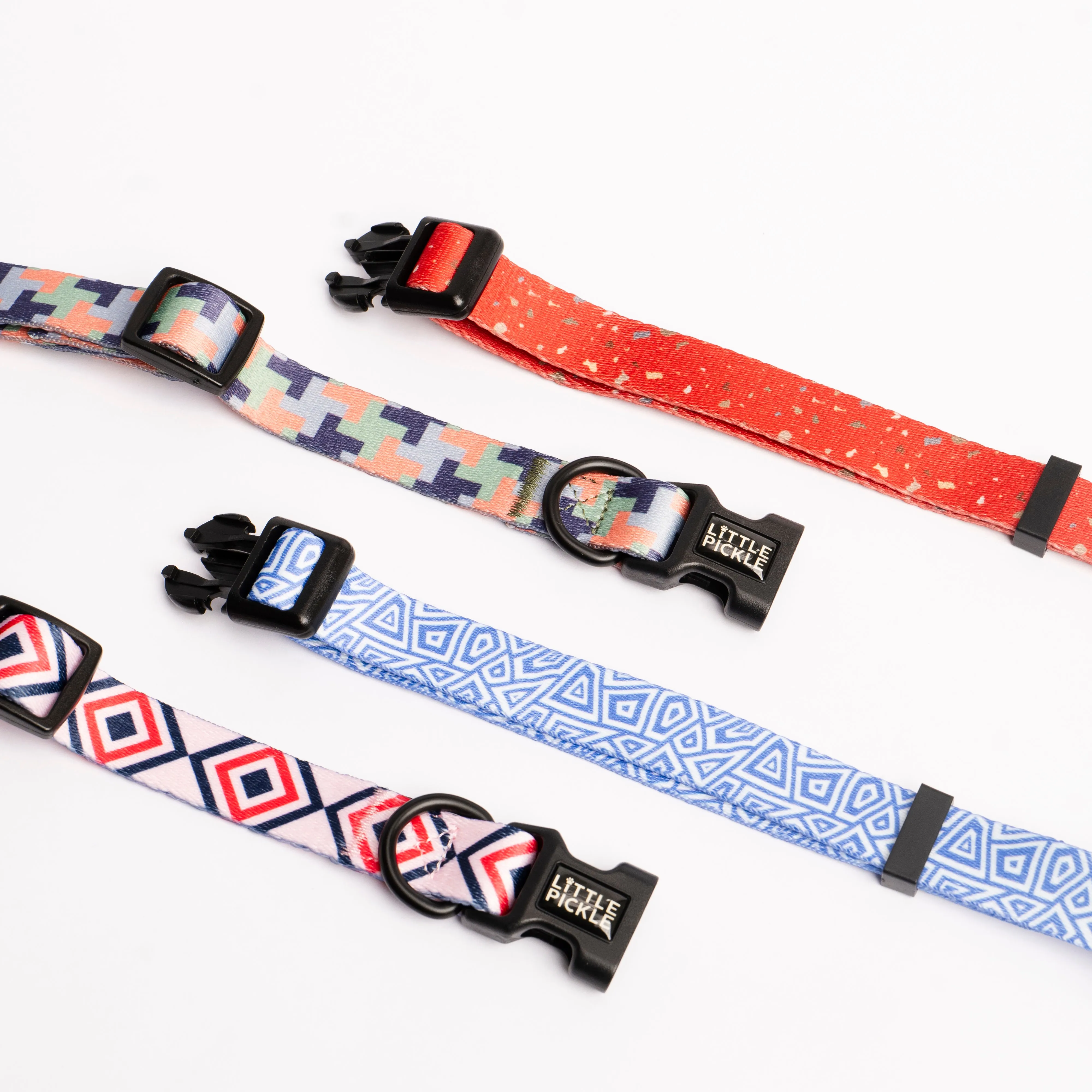 Soft Collar in Tropical Island Design